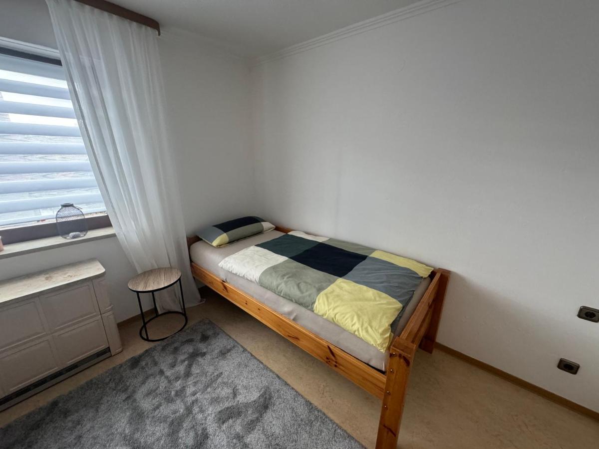 Schoenes, Friedliches Zimmer Lägenhet Augsburg Exteriör bild